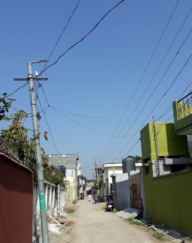 Insulated wires-A remedy to Power theft Noida,India
